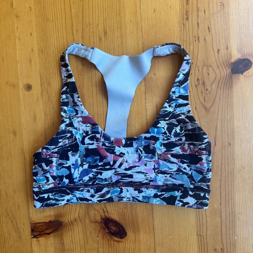 Lululemon sports bra running/workout size 6
